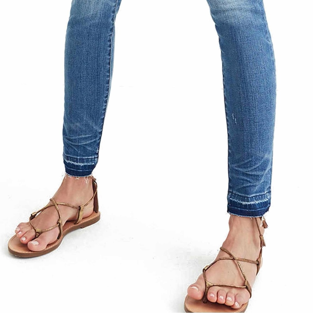 MADEWELL High Rise Distressed Jeans - Picture 2 of 6